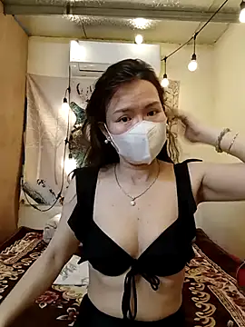 Snapshot of Trang26 chatting on 02/23/26, 04:21 Trang26 online show from 02/23/26, 04:21