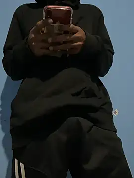 Snapshot of mondacuo3000 chatting on 02/22/26, 12:58 mondacuo3000 online show from 02/22/26, 12:58