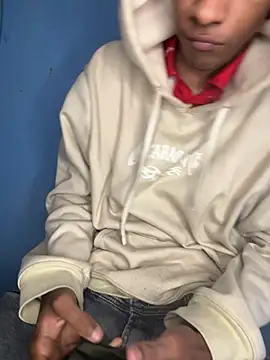 Snapshot of mondacuo3000 chatting on 03/20/26, 09:30 mondacuo3000 online show from 03/20/26, 09:30