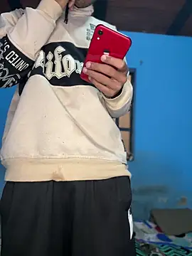 Snapshot of mondacuo3000 chatting on 03/27/26, 05:45 mondacuo3000 online show from 03/27/26, 05:45