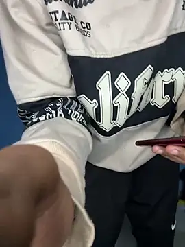 Snapshot of mondacuo3000 chatting on 03/28/26, 06:51 mondacuo3000 online show from 03/28/26, 06:51