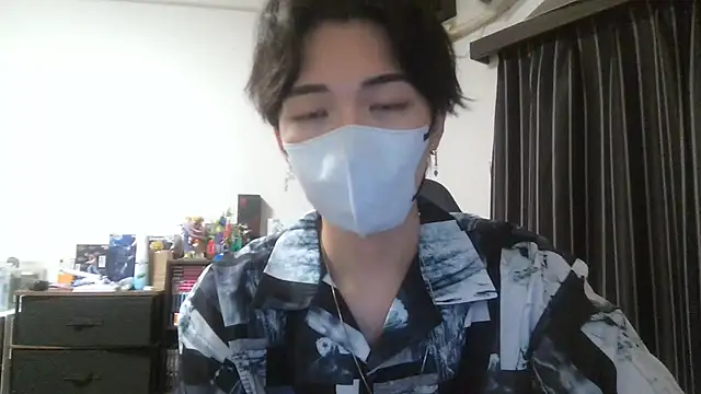 Snapshot of raitokun5555 chatting on 07/15/26, 12:10 raitokun5555 online show from 07/15/26, 12:10