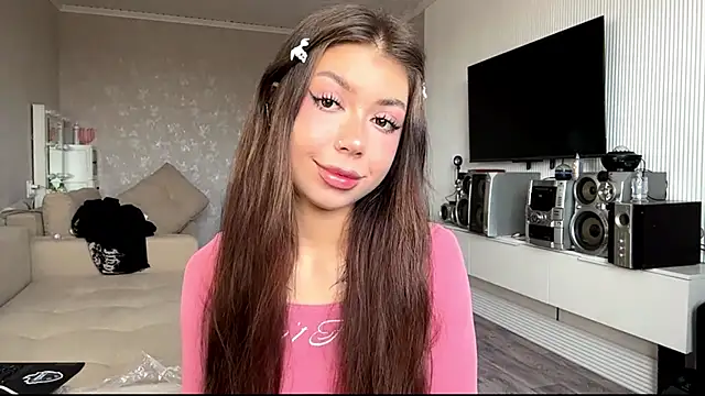 You Club Winx online show from 04/04/26, 07:06