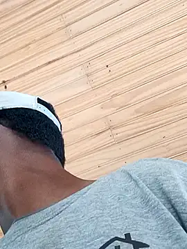 Snapshot of nego5628 chatting on 03/11/26, 01:17 nego5628 online show from 03/11/26, 01:17