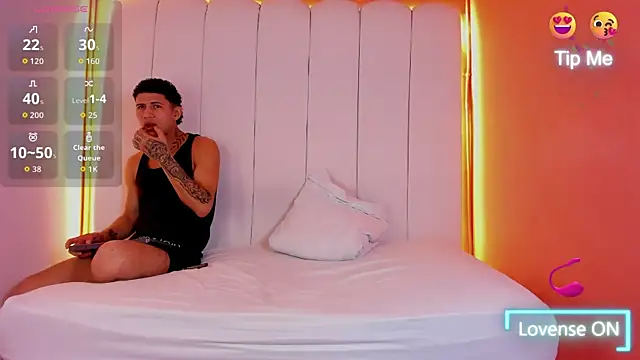 NaughtyVibes OS online show from 02/18/26, 12:45