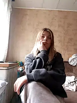 Snapshot of EvaTallor chatting on 02/17/26, 11:40 EvaTallor online show from 02/17/26, 11:40