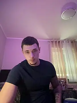 Snapshot of yourboydze chatting on 02/11/26, 08:19 yourboydze online show from 02/11/26, 08:19