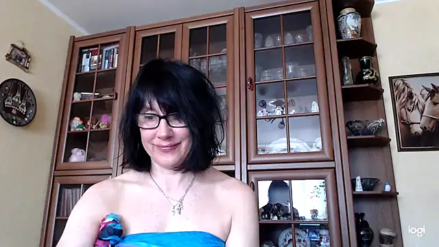 Snapshot of Vlastelina chatting on 03/13/26, 06:42 Vlastelina online show from 03/13/26, 06:42