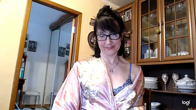 Snapshot of Vlastelina chatting on 03/18/26, 11:57 Vlastelina online show from 03/18/26, 11:57