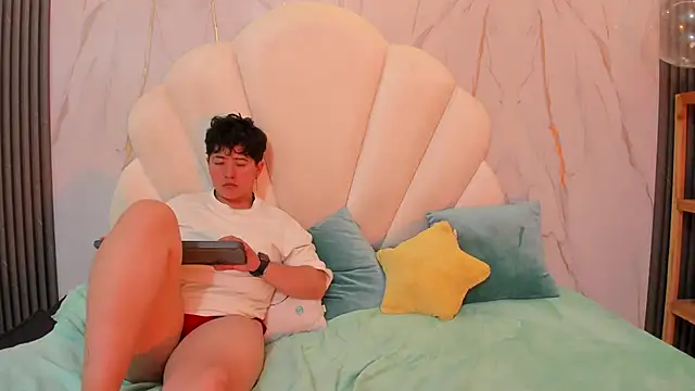 Gaia n Nix online show from 02/22/26, 07:34