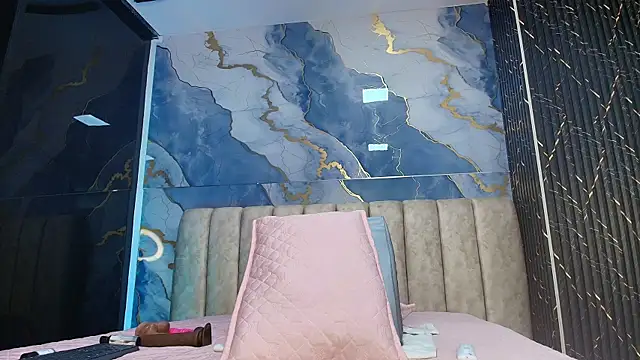 Snapshot of vale_rioss chatting on 03/31/26, 07:14 vale rioss online show from 03/31/26, 07:14