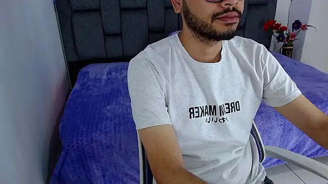 Snapshot of J_black_ chatting on 02/13/26, 08:05 J black online show from 02/13/26, 08:05