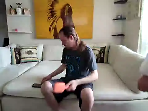 Snapshot of banans78 chatting on 03/31/26, 05:46 banans78 online show from 03/31/26, 05:46