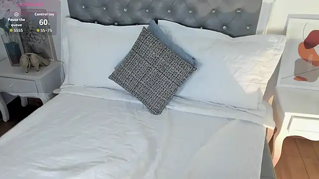 Snapshot of Aisha_Haddad chatting on 03/05/26, 02:24 Aisha Haddad online show from 03/05/26, 02:24