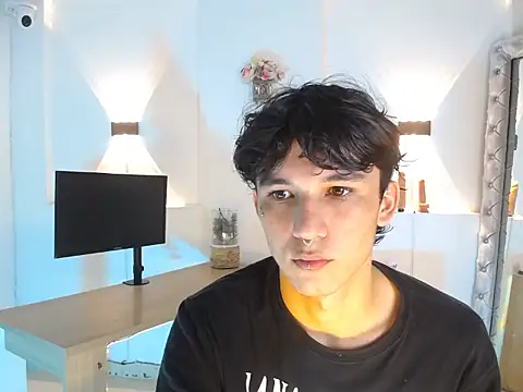 jullian ricci online show from 04/09/26, 08:58