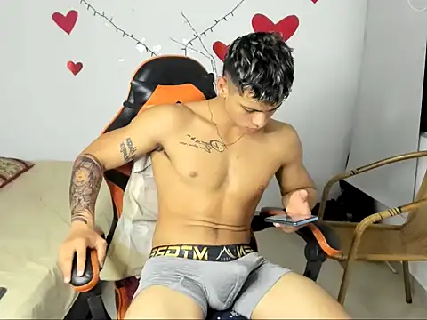 Snapshot of RYAN_MYEARZ__ chatting on 03/06/26, 10:56 RYAN MYEARZ online show from 03/06/26, 10:56