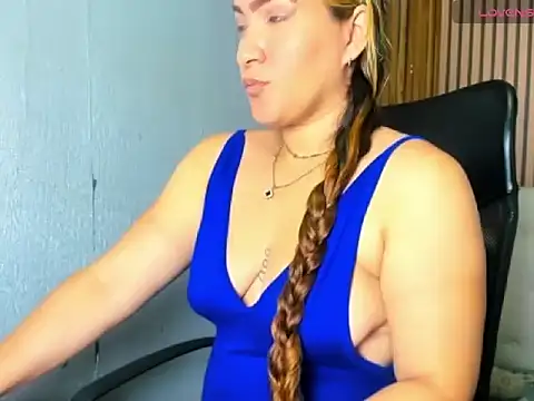 Jhoselinee online show from 02/25/26, 02:37