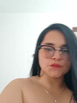 Vickyloney  online show from 02/11/26, 04:23