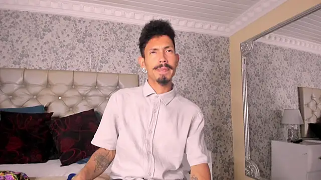 NoaahTylor online show from 04/02/26, 08:28