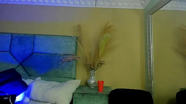 Snapshot of NoaahTylor chatting on 06/20/26, 04:26 NoaahTylor online show from 06/20/26, 04:26