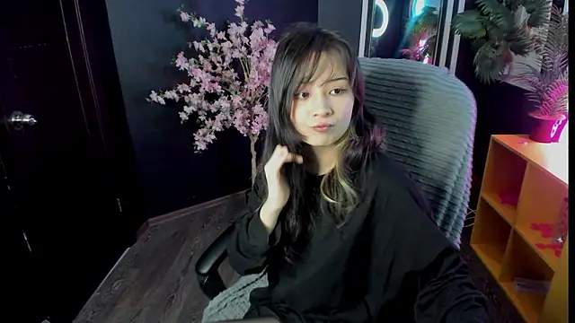 Snapshot of May_Ling chatting on 03/14/26, 09:31 May Ling online show from 03/14/26, 09:31