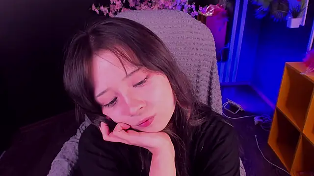 Snapshot of May_Ling chatting on 07/30/26, 11:09 May Ling online show from 07/30/26, 11:09