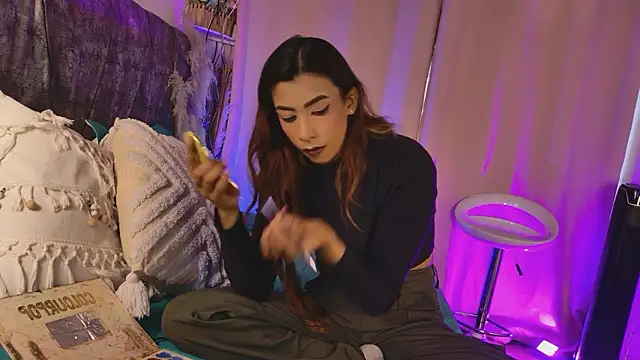 Snapshot of MelanyStone_ chatting on 03/07/26, 12:13 MelanyStone online show from 03/07/26, 12:13