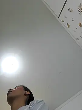 Snapshot of MelanyStone_ chatting on 03/31/26, 01:22 MelanyStone online show from 03/31/26, 01:22