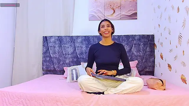 Snapshot of MelanyStone_ chatting on 04/06/26, 01:12 MelanyStone online show from 04/06/26, 01:12