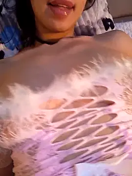 Snapshot of chamss-boobs chatting on 05/20/26, 11:22 chamss-boobs online show from 05/20/26, 11:22