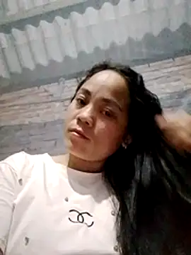 molly-xx online show from 02/15/26, 07:21