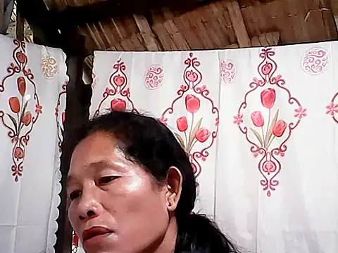Snapshot of naughty_asian11 chatting on 06/05/26, 12:06 naughty asian11 online show from 06/05/26, 12:06