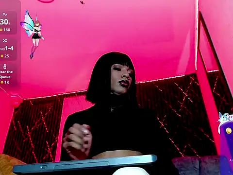 Snapshot of Violeta_R_ chatting on 02/14/26, 04:42 Violeta R online show from 02/14/26, 04:42