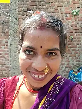 Snapshot of Anjli_hote chatting on 02/13/26, 06:42 Anjli hote online show from 02/13/26, 06:42