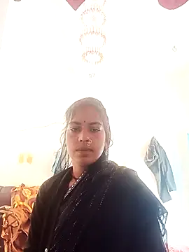 Snapshot of Anjli_hote chatting on 02/18/26, 04:52 Anjli hote online show from 02/18/26, 04:52