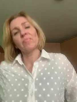 VeltaMur975 online show from 02/26/26, 10:36