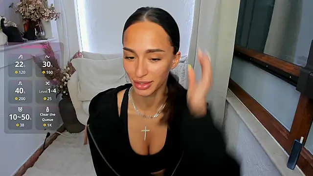 Snapshot of EvaK_ chatting on 04/20/26, 03:20 EvaK online show from 04/20/26, 03:20