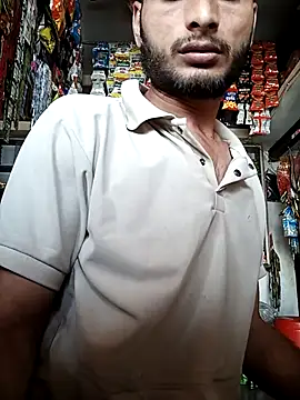 Snapshot of Beinghorny83 chatting on 03/09/26, 10:08 Beinghorny83 online show from 03/09/26, 10:08