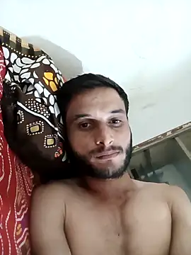 Snapshot of Beinghorny83 chatting on 03/13/26, 05:52 Beinghorny83 online show from 03/13/26, 05:52