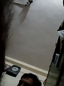 Snapshot of Beinghorny83 chatting on 03/15/26, 06:14 Beinghorny83 online show from 03/15/26, 06:14