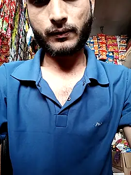 Snapshot of Beinghorny83 chatting on 03/22/26, 09:02 Beinghorny83 online show from 03/22/26, 09:02