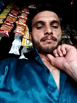 Snapshot of Beinghorny83 chatting on 04/04/26, 07:17 Beinghorny83 online show from 04/04/26, 07:17