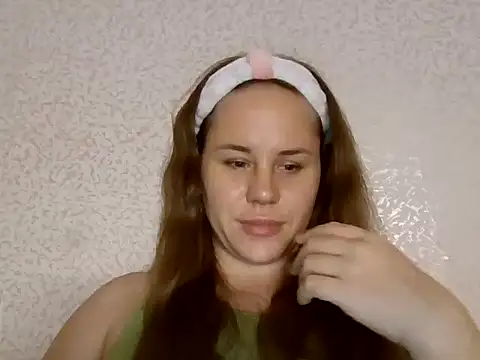 Snapshot of Ariya_888 chatting on 03/12/26, 07:42 Ariya 888 online show from 03/12/26, 07:42