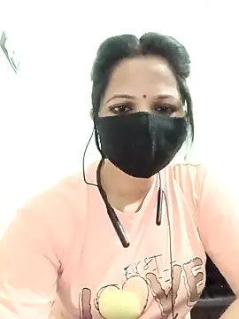 Snapshot of karishma_Bhabhi chatting on 04/26/26, 05:32 karishma Bhabhi online show from 04/26/26, 05:32