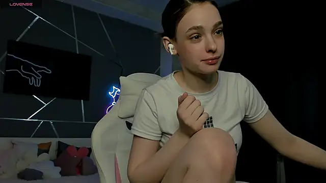 naomi reiss online show from 05/26/26, 01:23
