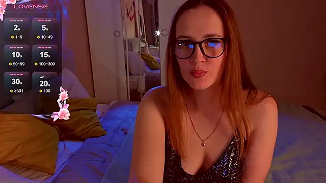 Snapshot of she_wolf chatting on 02/25/26, 02:27 she wolf online show from 02/25/26, 02:27