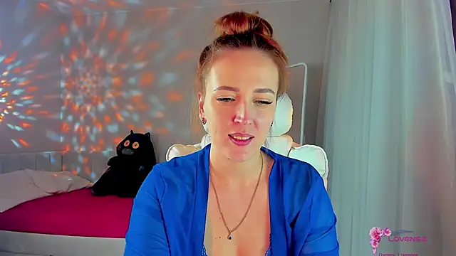 Snapshot of she_wolf chatting on 04/01/26, 02:03 she wolf online show from 04/01/26, 02:03