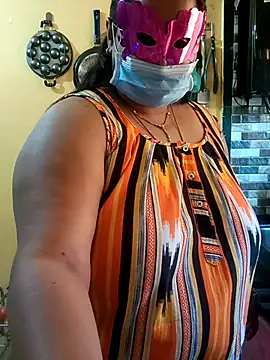 Snapshot of 02Roshni chatting on 02/27/26, 10:15 02Roshni online show from 02/27/26, 10:15