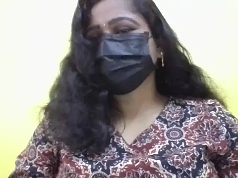 anu-reddyy online show from 02/26/26, 04:44