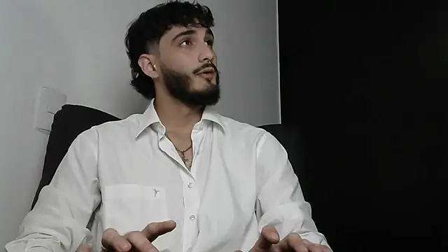 LovexJuxn8 online show from 02/23/26, 07:11